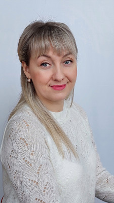 Педагогические работники Выставкина Елена Викторовна
